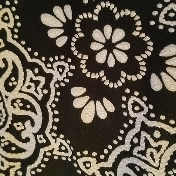 New Direction top - Picture 3 of 6